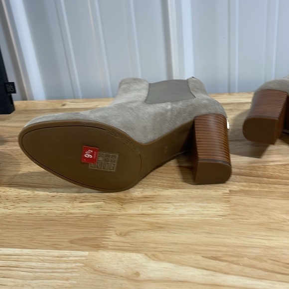 Michael Michael Kors Britton Bootie Suede Size 9.5 - Picture 6 of 7